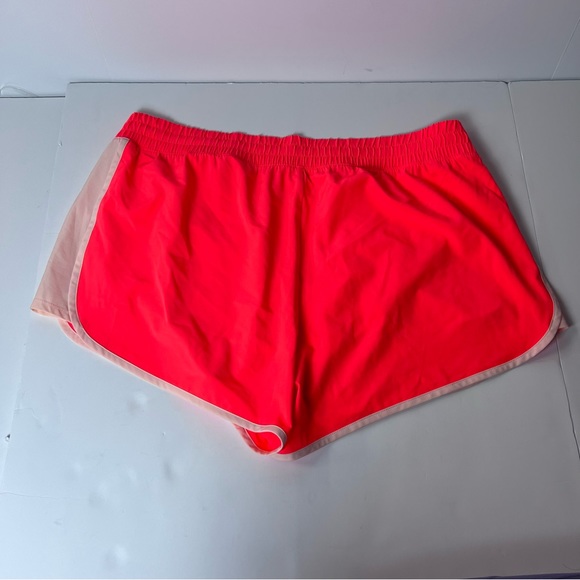 GapFit Women’s XL Athletic Shorts with Zippered Pocket - Neon Workout Shorts - Picture 4 of 7